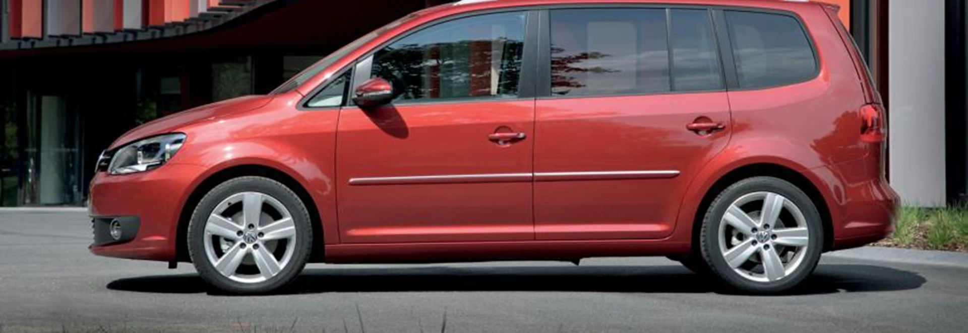 Volkswagen Touran 1.6 TDI BlueMotion Technology S (2011)